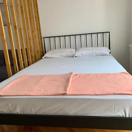 Apartment Comfy - 1 Minute Walk To Delta Planet