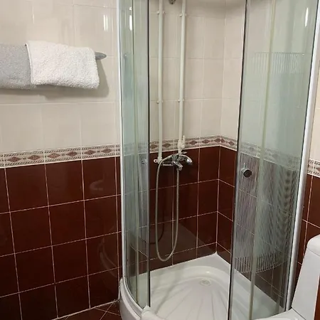 Apartment Comfy - 1 Minute Walk To Delta Planet Nis